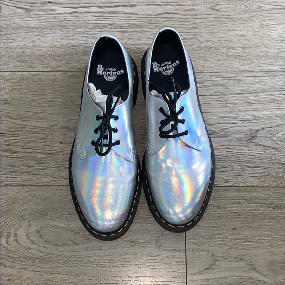 Holographic Dr Martens